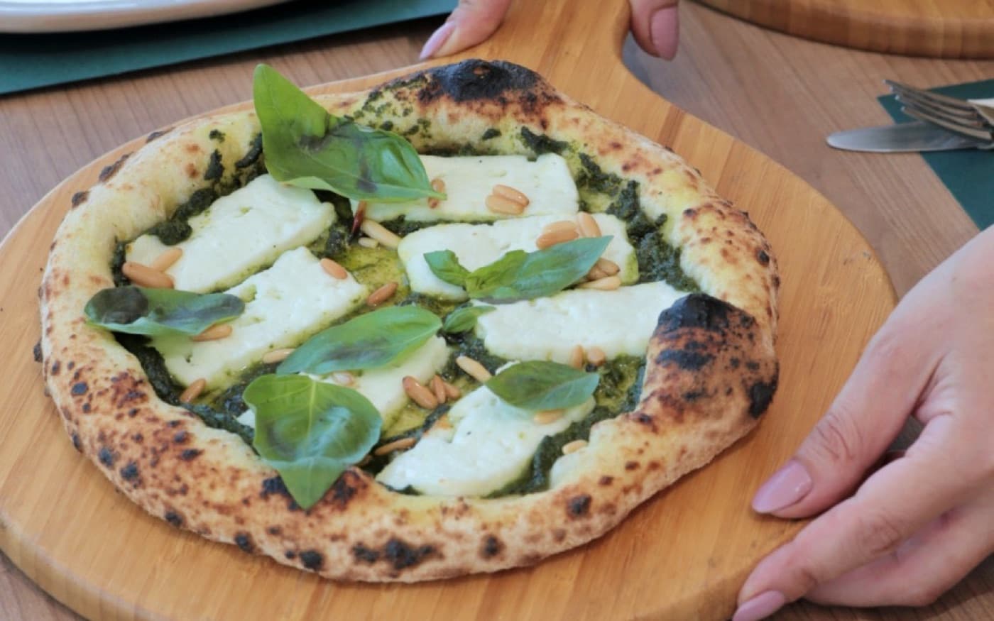 PESTO & HALLOUMI